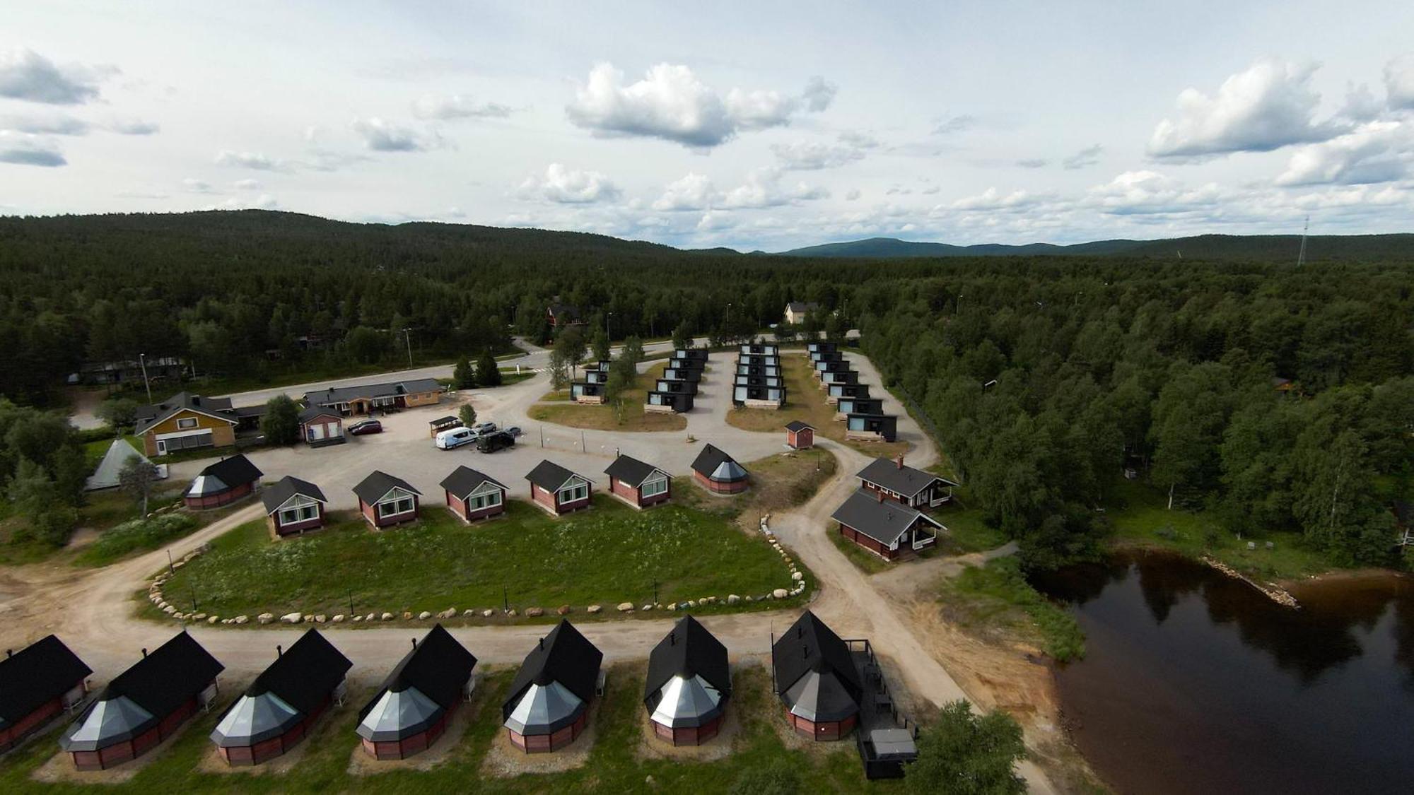 Lodge Village *