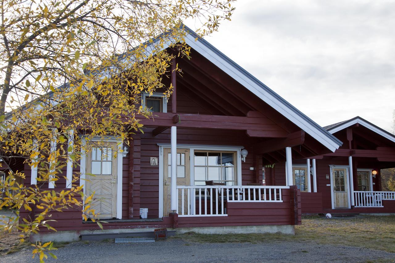 Village Lodge